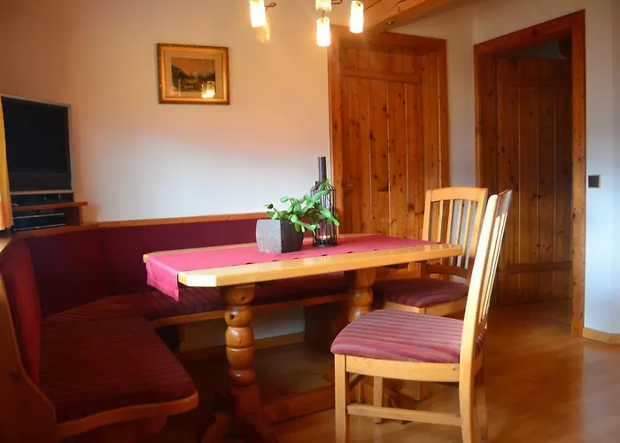 菲森古特旅馆 4*